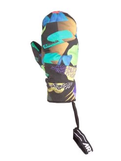 Armada Tremor Mitt 2017